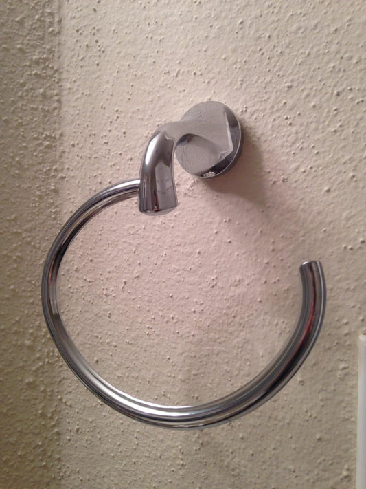 Bathroom Hand Towel Ring, 7.25 x 6 x 2.25 inch, Chrome